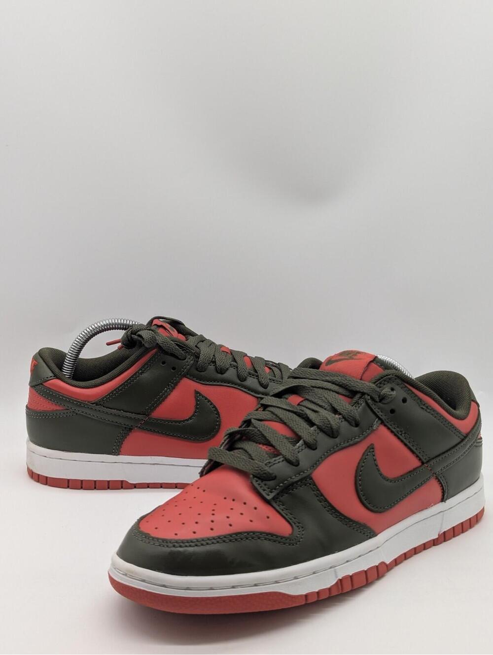 Mens Size 8 / Women's 9.5 Nike Dunk Low Cargo Khaki Mystic Red Green DV0833-600